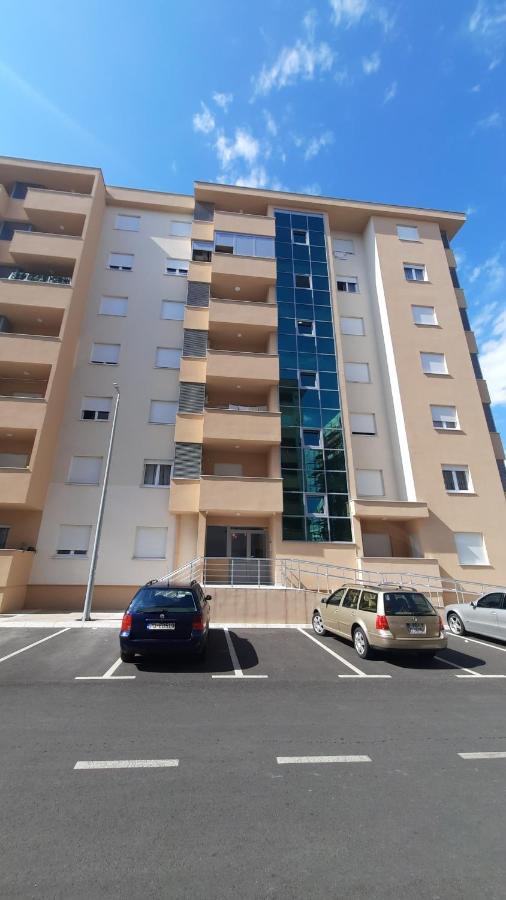 Apartman Seka Apartment Podgorica Luaran gambar